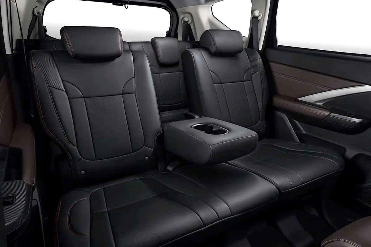 Tempat duduk baris kedua Mitsubishi Xpander
