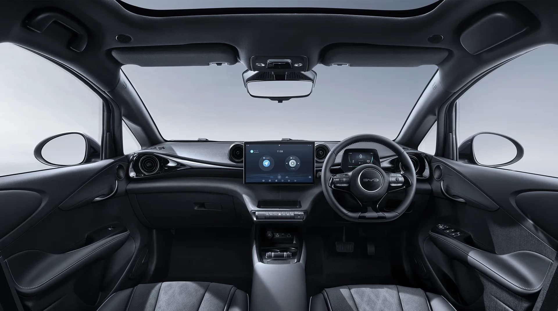 Ruang dalam BYD Dolphin, dashboard dan skrin infotainment