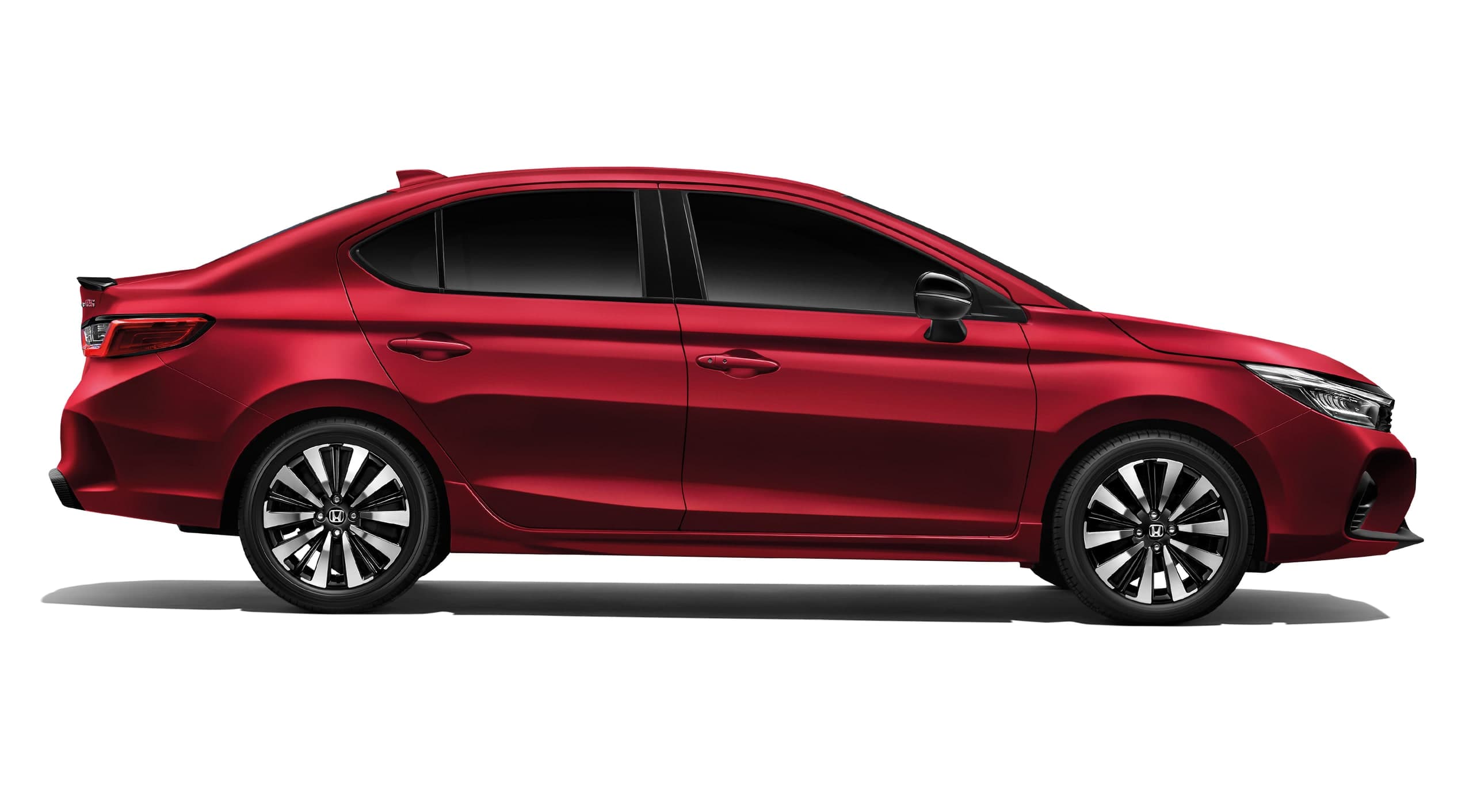 Honda City RS warna Ignite Red Metallic, pandangan sisi