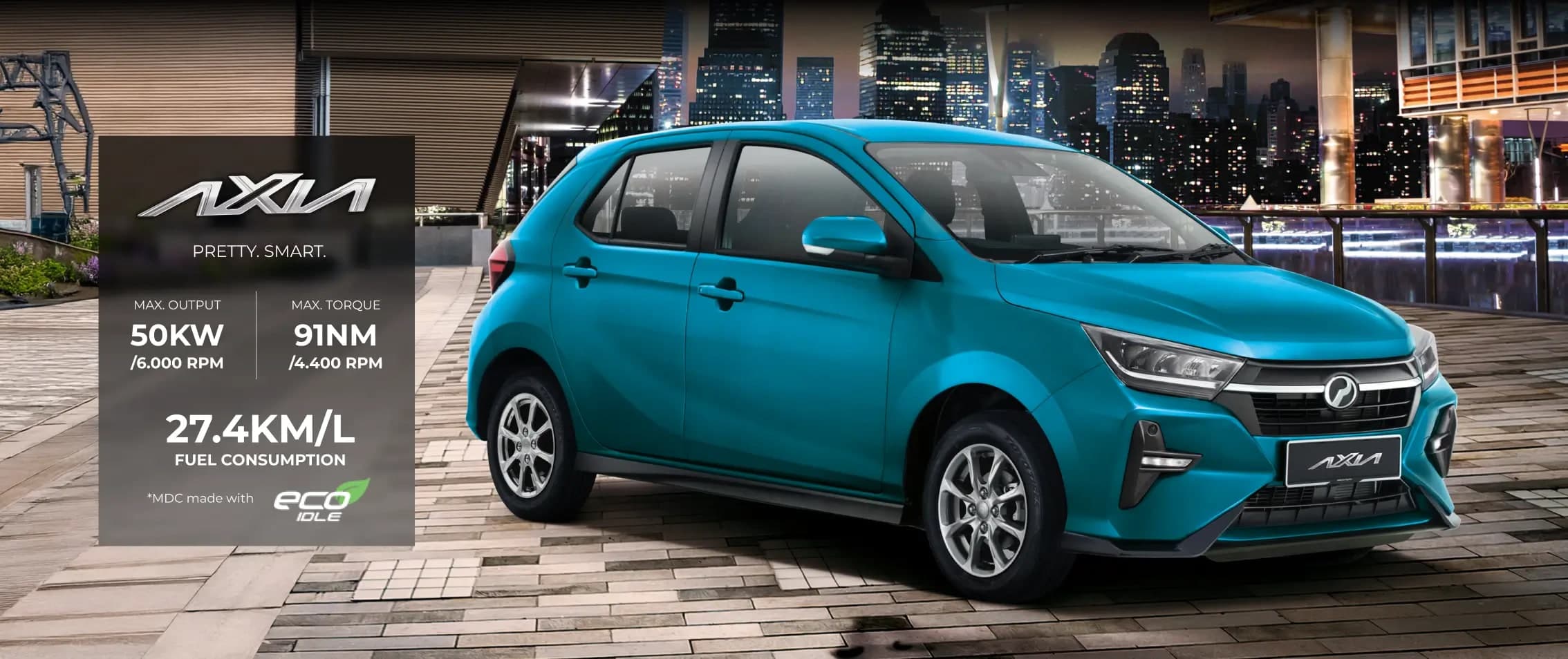 Perodua Axia warna Coral Blue, pandangan hadapan tiga suku