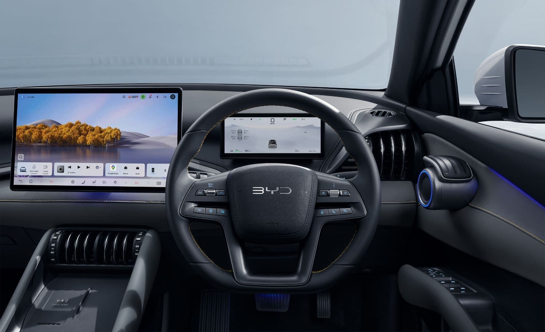 Ruang dalam BYD Atto 3, dashboard dan skrin infotainment