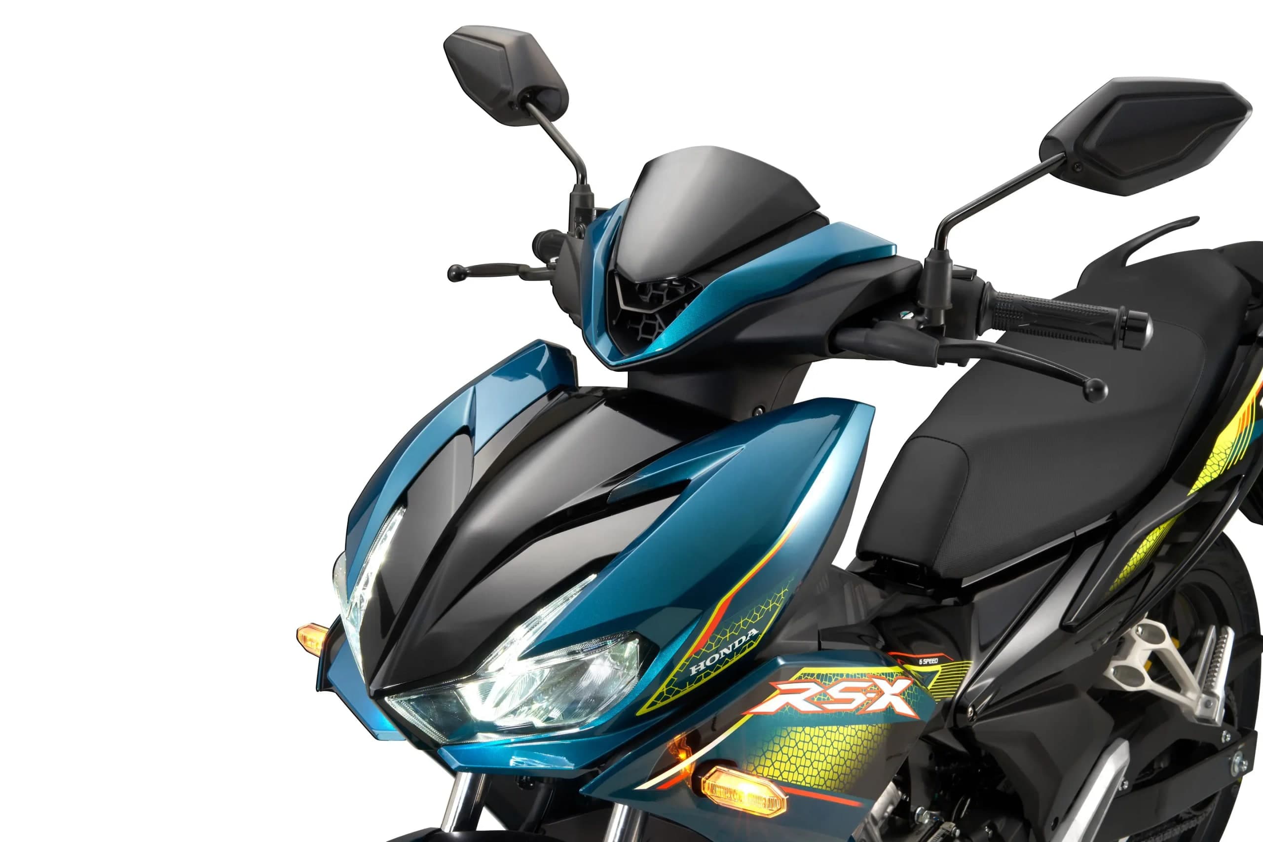 Fairing hadapan dan lampu utama Honda RS-X Winner warna biru kehijauan menyala, decal RS-X kelihatan