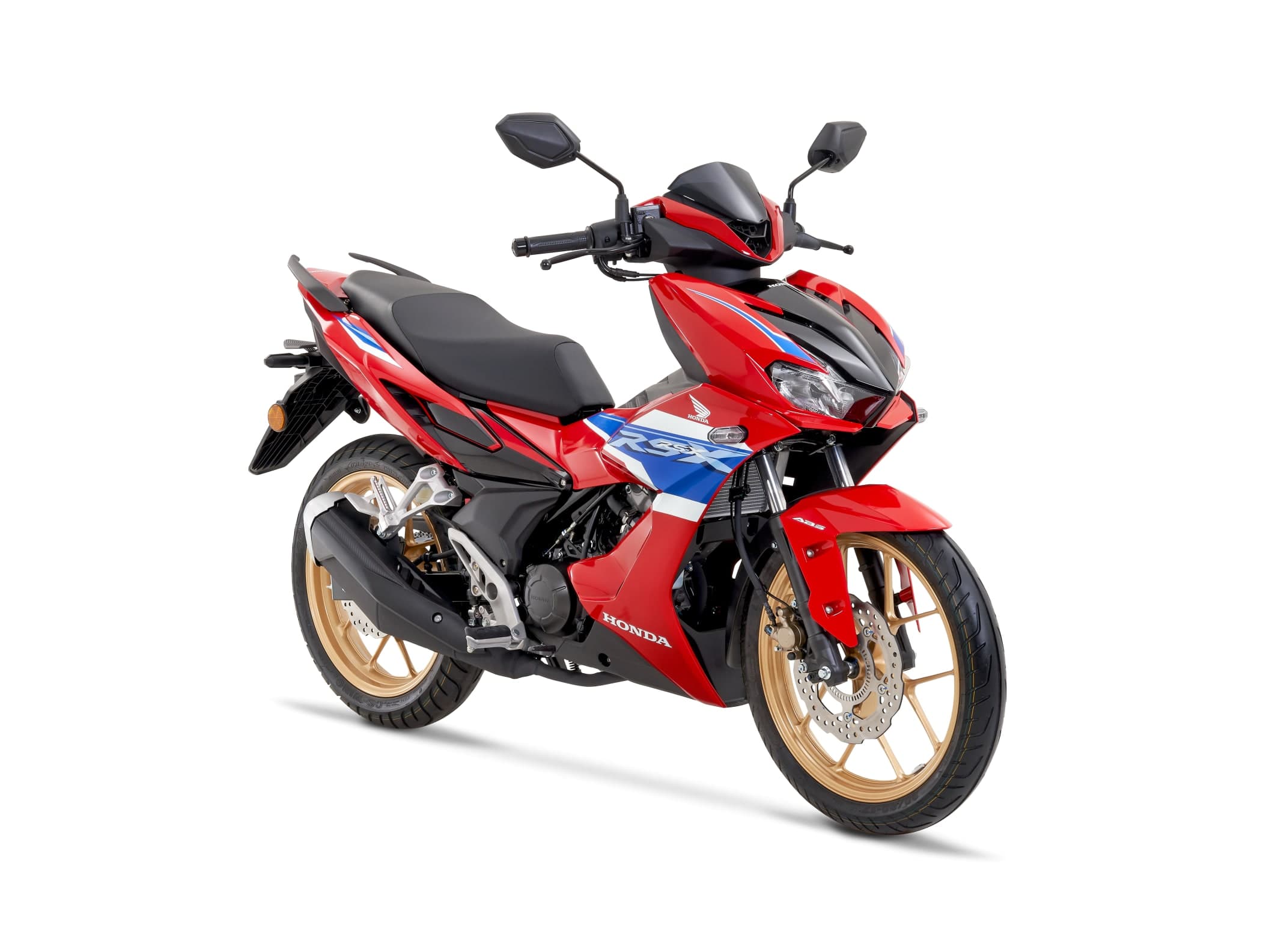 Honda RS-X Winner edisi tricolor merah putih biru dengan rim aloi emas, pandangan tiga suku hadapan dari kanan