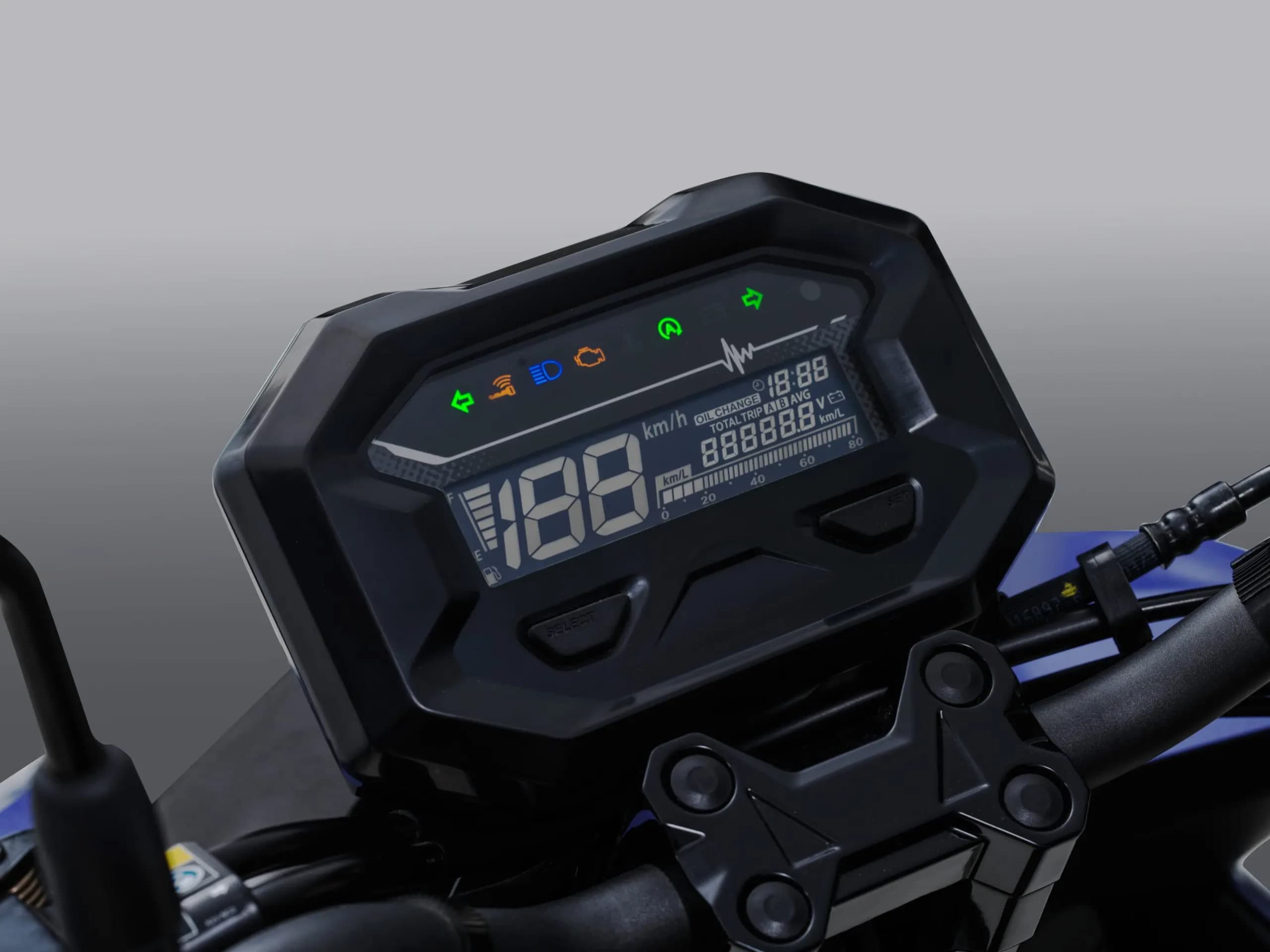 Panel meter LCD digital Honda Vario 125 Street menunjukkan bacaan ujian kilang serta ikon isyarat dan amaran enjin